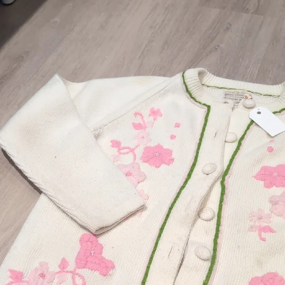Vintage White Knit Cardigan Pink Embroidery Korea - Picture 8 of 12